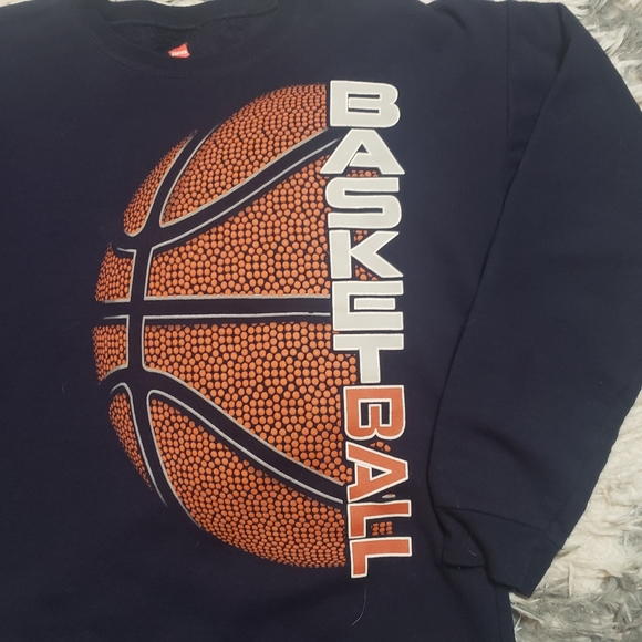 Boys basketball sweatshirt - Picture 5 of 6